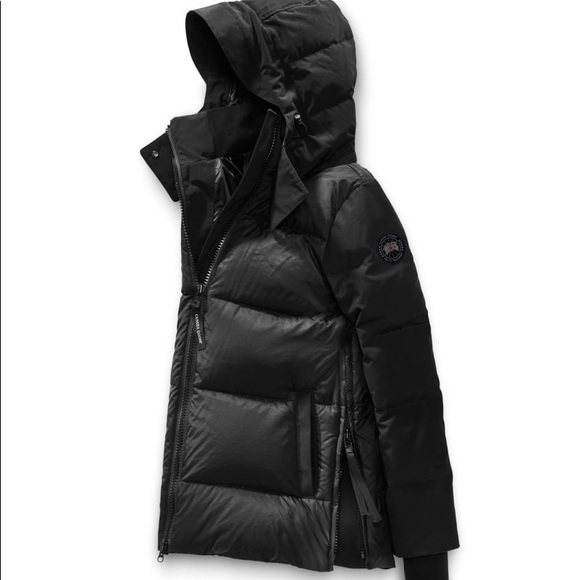 canada goose whitehorse parka black label